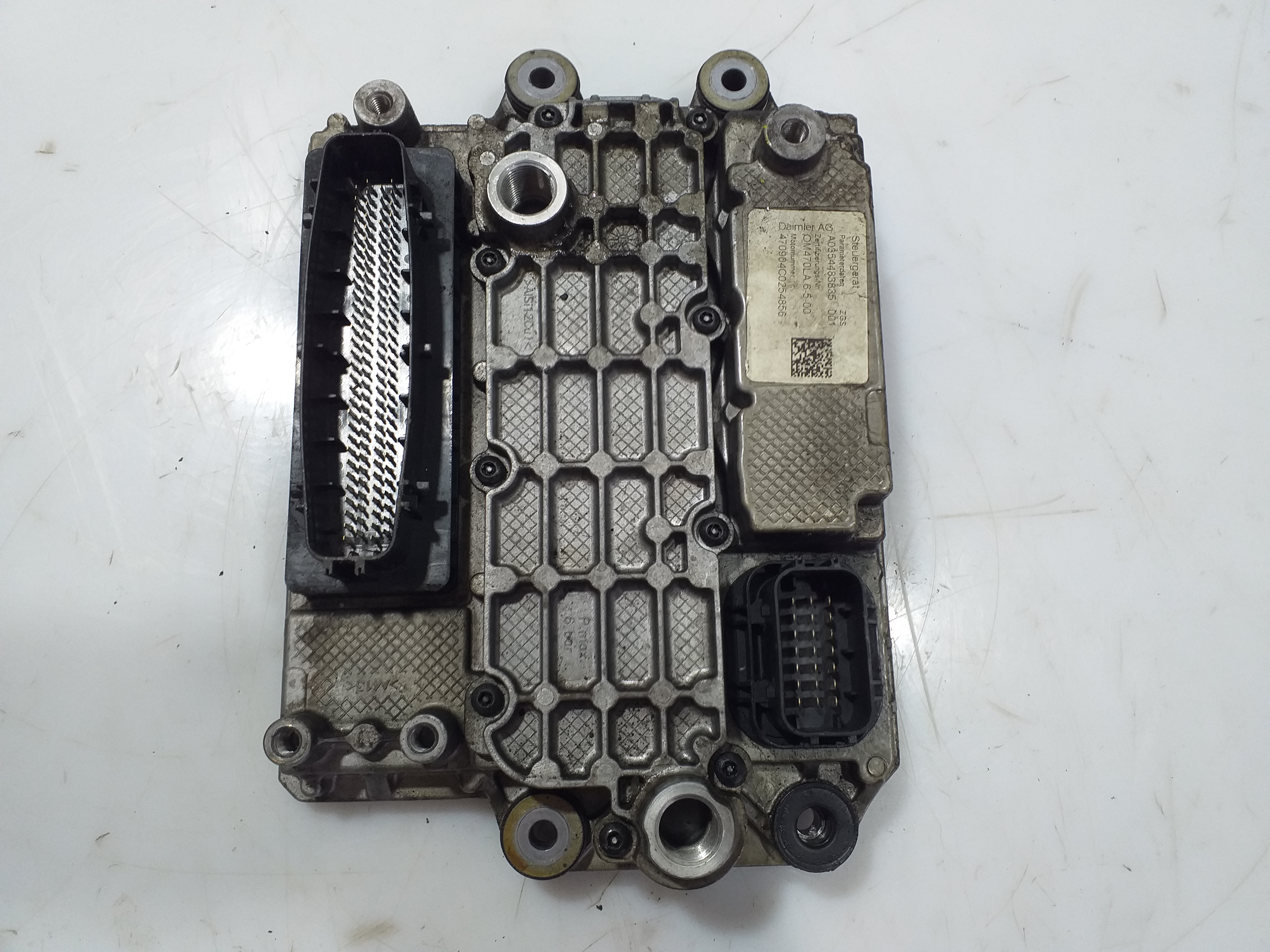 Unidade de Controlo Motor MCM 2.1 Mercedes  