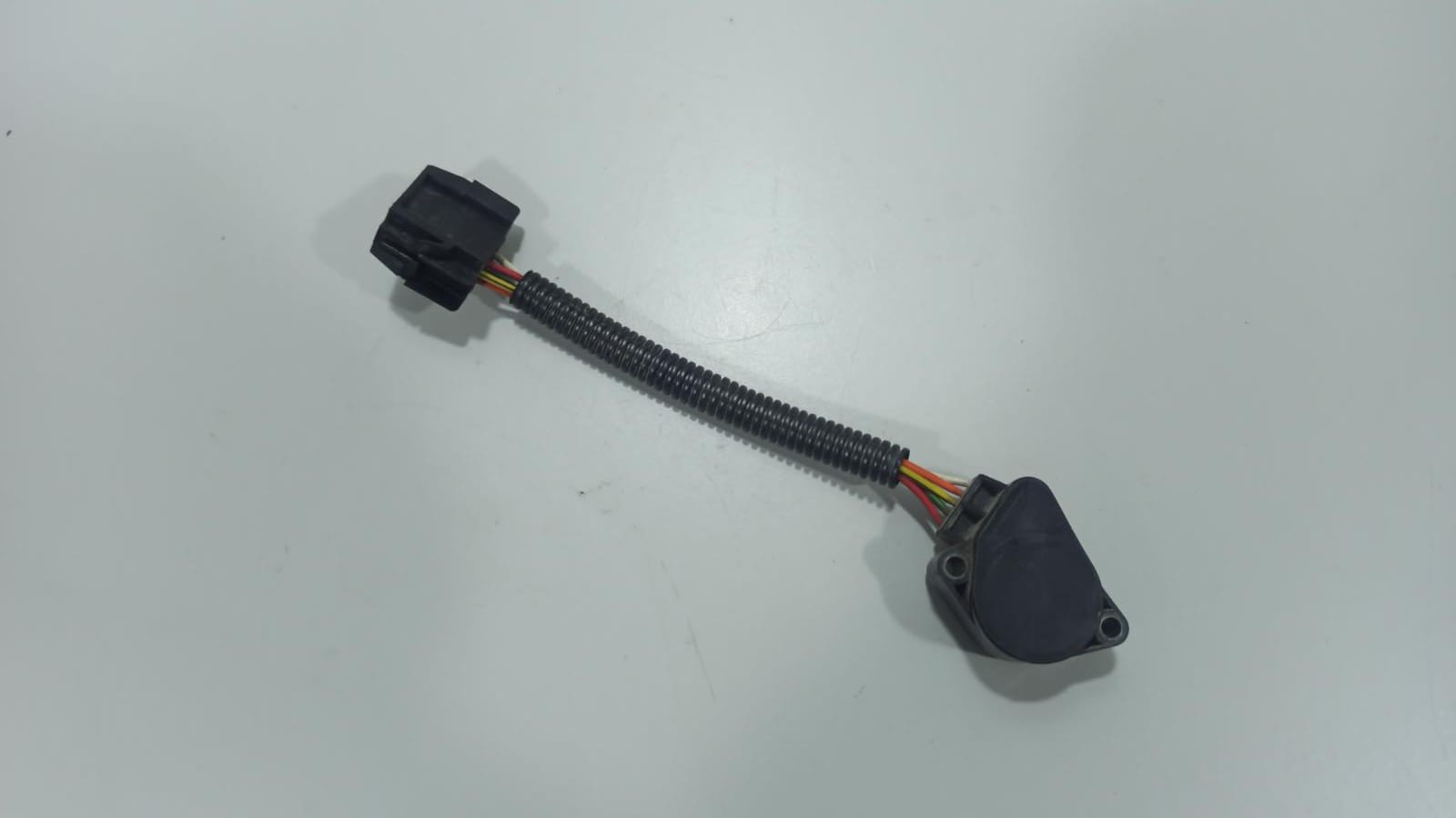 Sensor de Posição Pedal Acelerador Volvo  